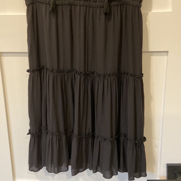 Tristan’s Dress size small - Picture 5 of 10